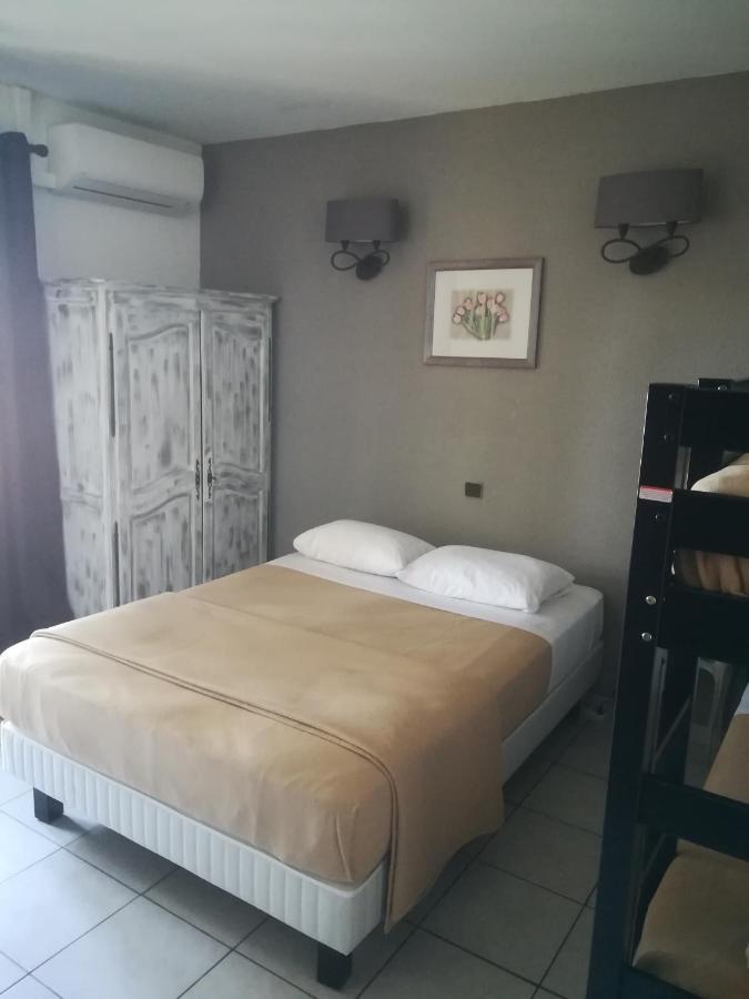 Auberge Ferayola Galeria  Luaran gambar