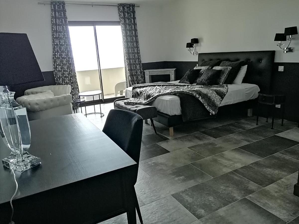 Auberge Ferayola Galeria  Luaran gambar