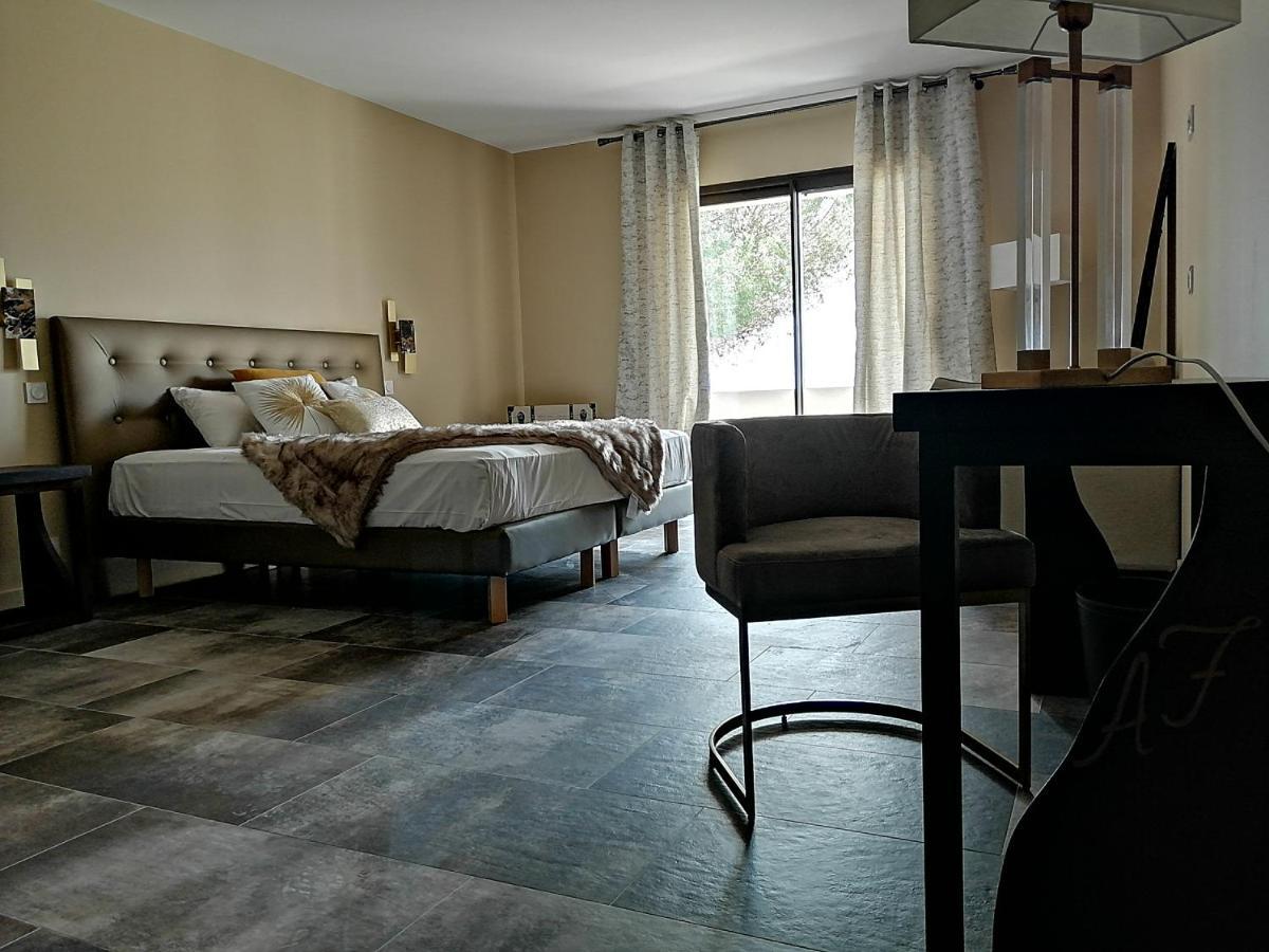 Auberge Ferayola Galeria  Luaran gambar