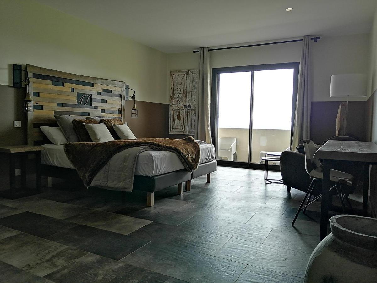 Auberge Ferayola Galeria  Luaran gambar