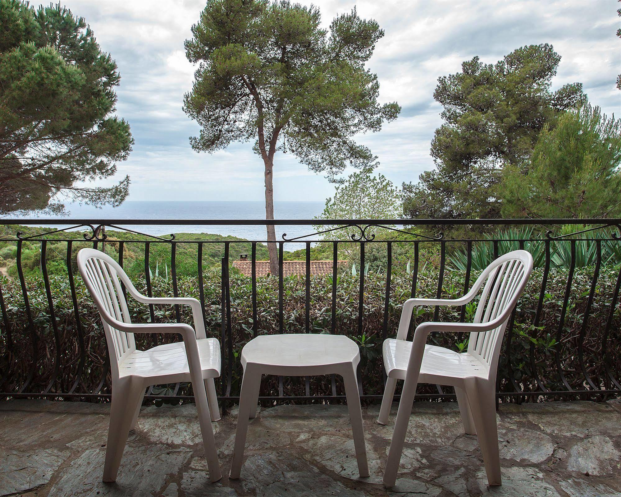 Auberge Ferayola Galeria  Luaran gambar