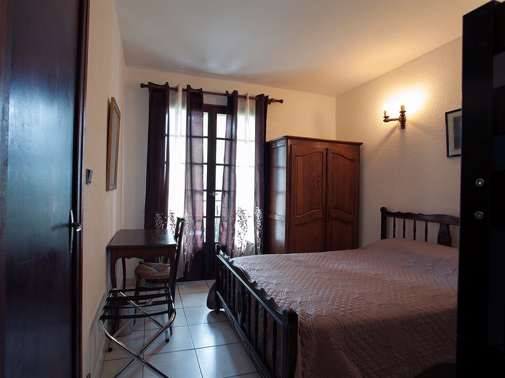 Auberge Ferayola Galeria  Luaran gambar